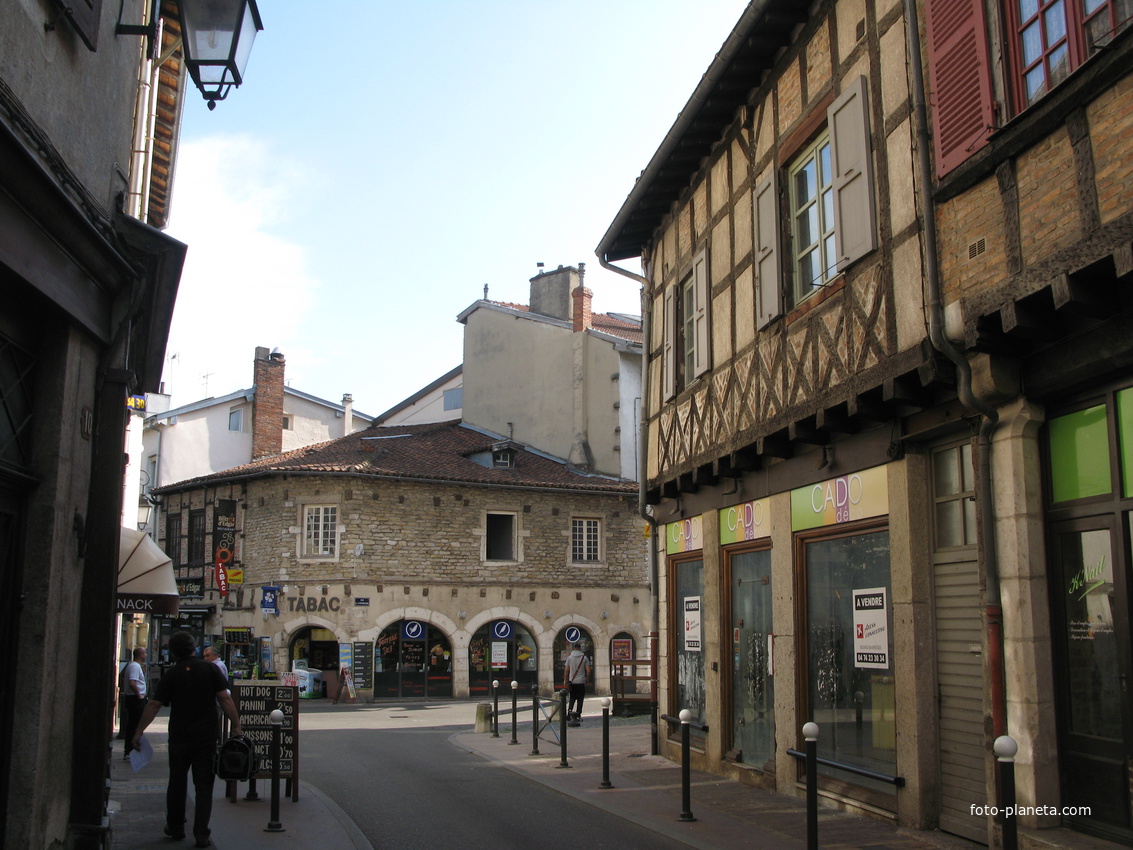 Pute  Bourg-en-Bresse 