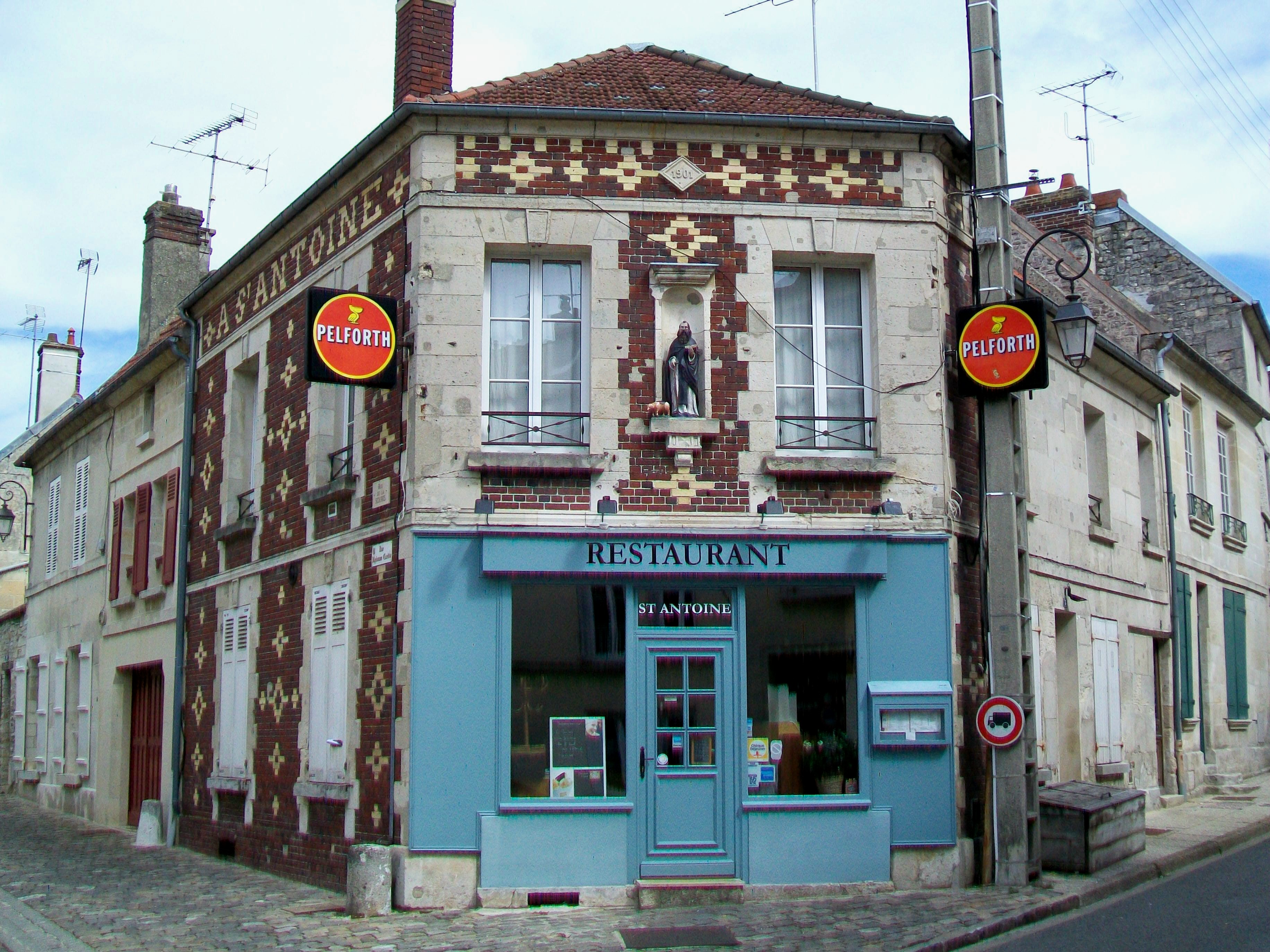 Numéros de téléphone de Filles dans Crepy-en-Valois (FR)