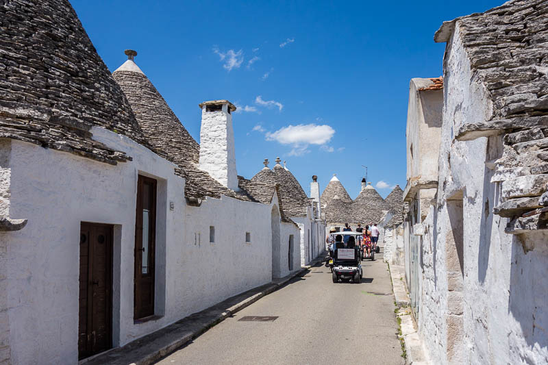 Canosa di Puglia, Italia sgualdrina