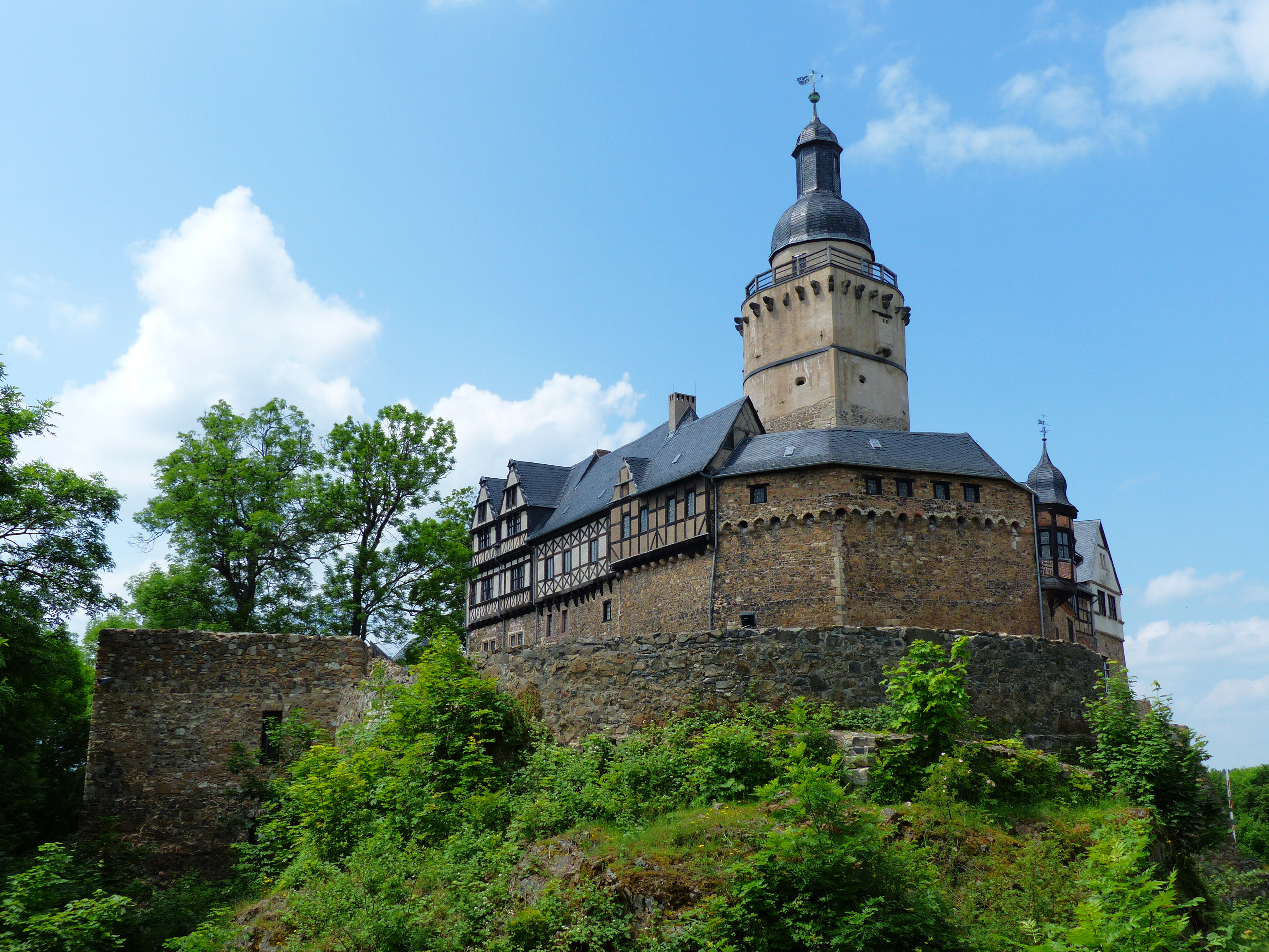 Kaufen Mädchen in Burg Unter-Falkenstein, Bayern