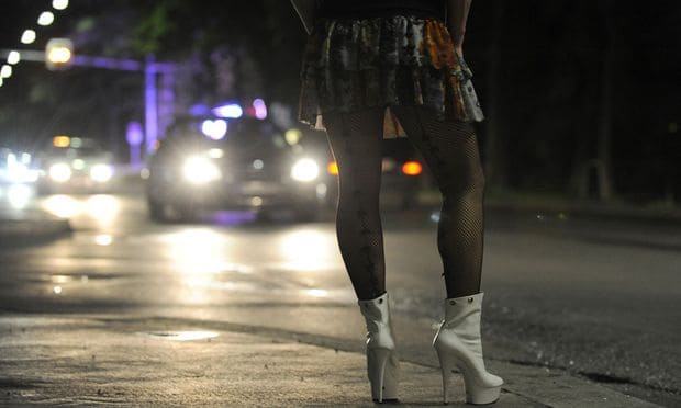 Wo  kaufen  a Prostituierte in Eimsbüttel, Hamburg